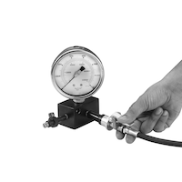 MotoMaster Quick Lock Grease Coupler