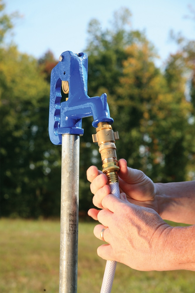 CAMCO 40055 3/4in LeadFree Brass RV Water Pressure Regulator