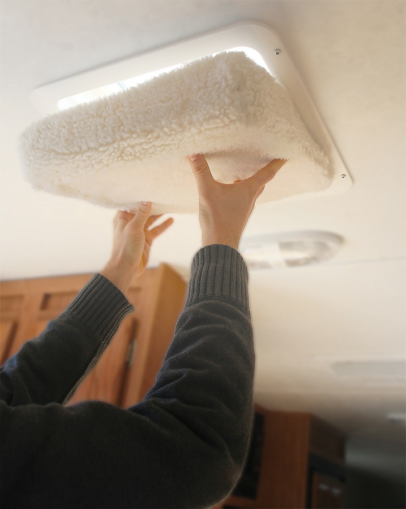 CAMCO 45195 Standard RV Vent Insulator, 14 x 14in, 4pk Canadian Tire