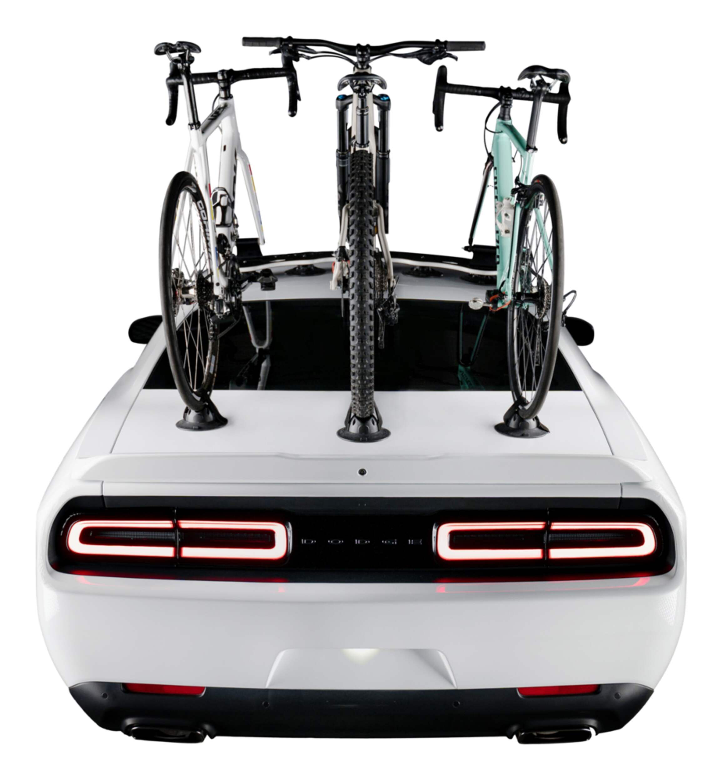 SeaSucker Bomber 3-Bike Rack Front_Elevated