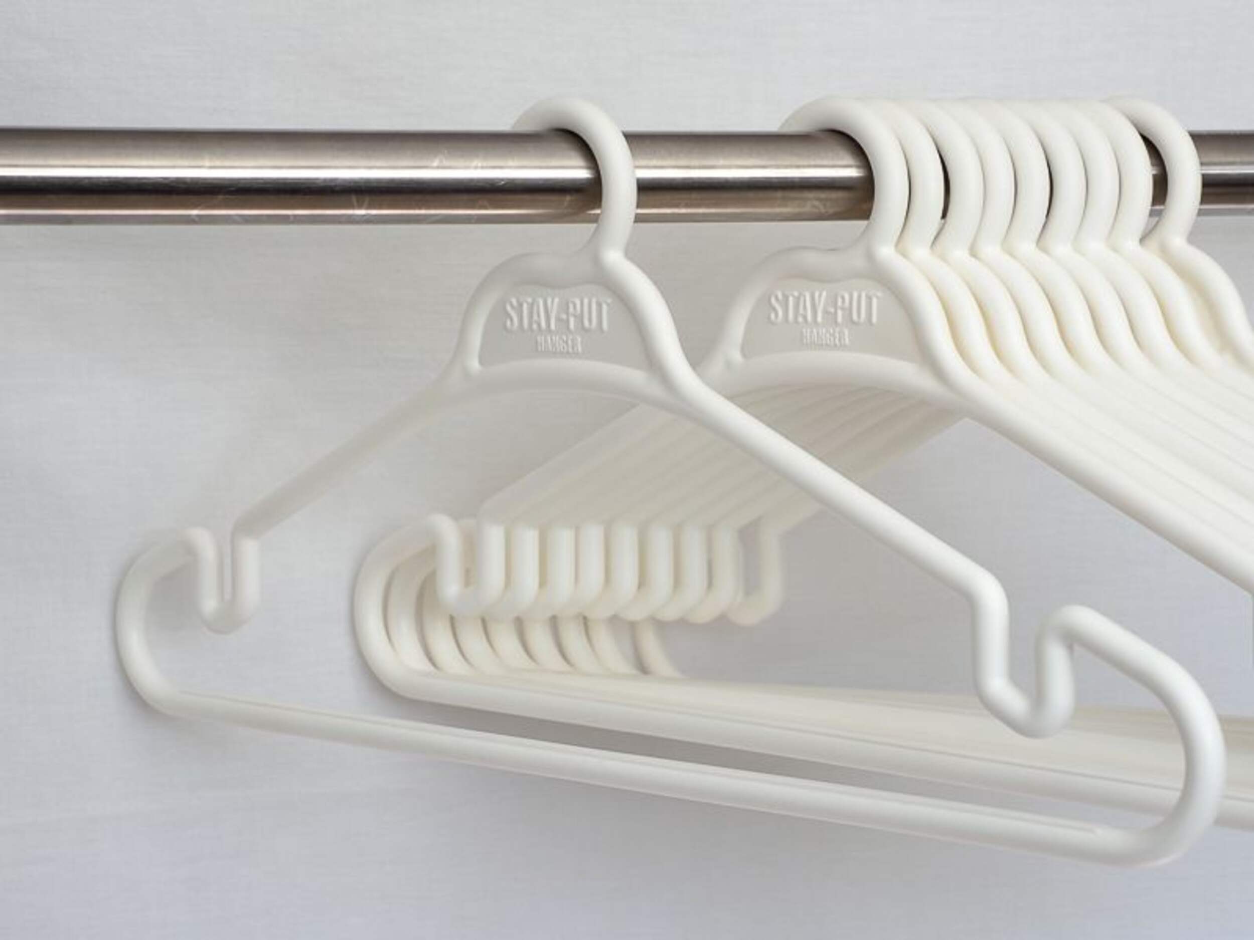 Lynx StayPut UHook HeavyDuty RV Hangers, 6pk Canadian Tire