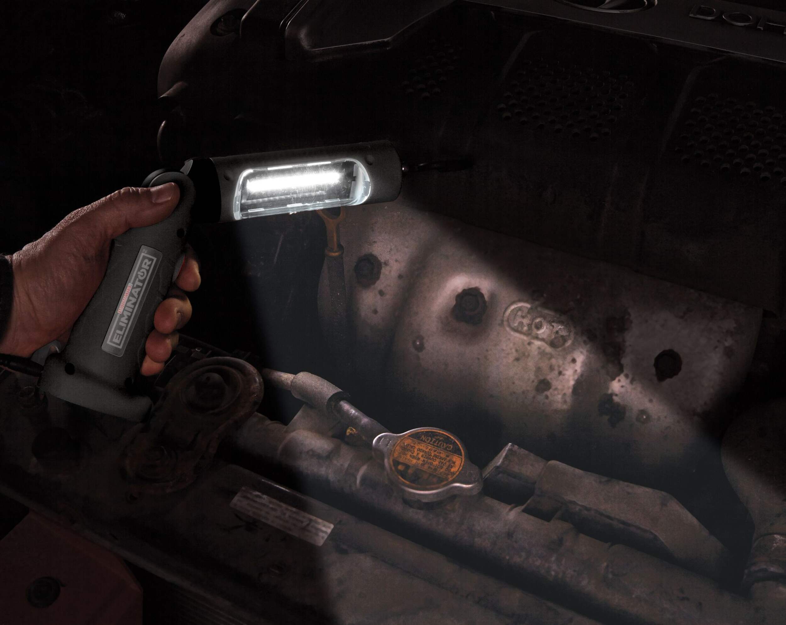 MotoMaster Eliminator 3W Rotating Flex Worklight Side_Right