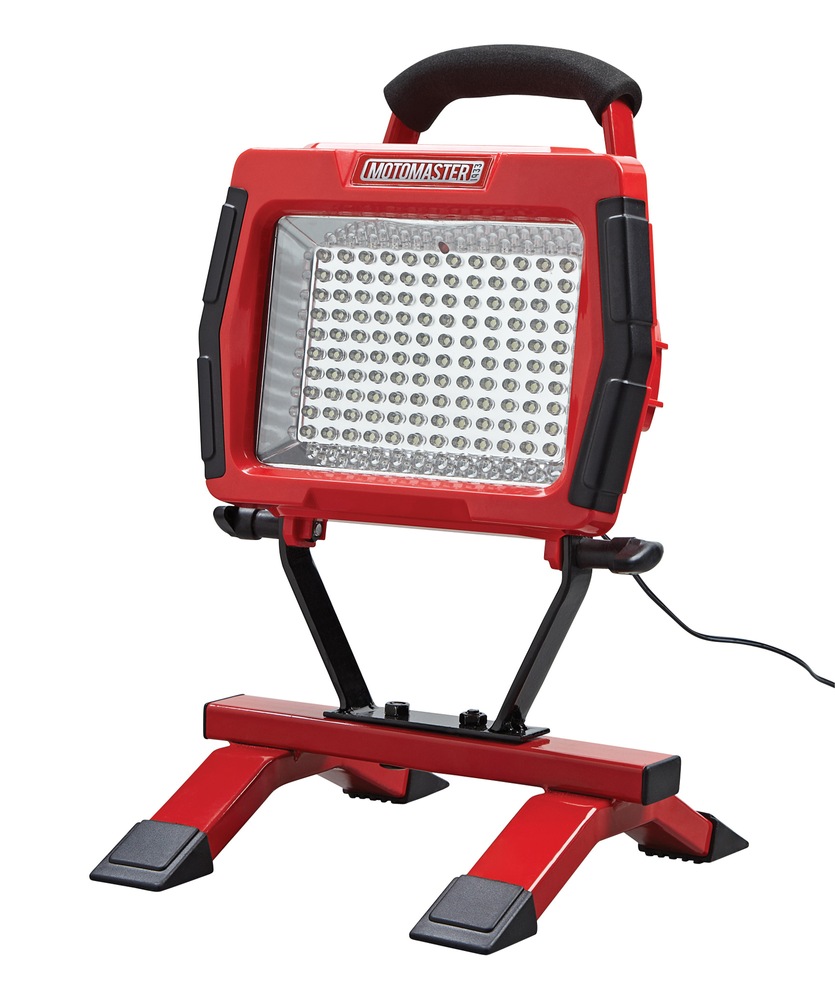 MotoMaster 120 LED Flood lamp Canadian Tire