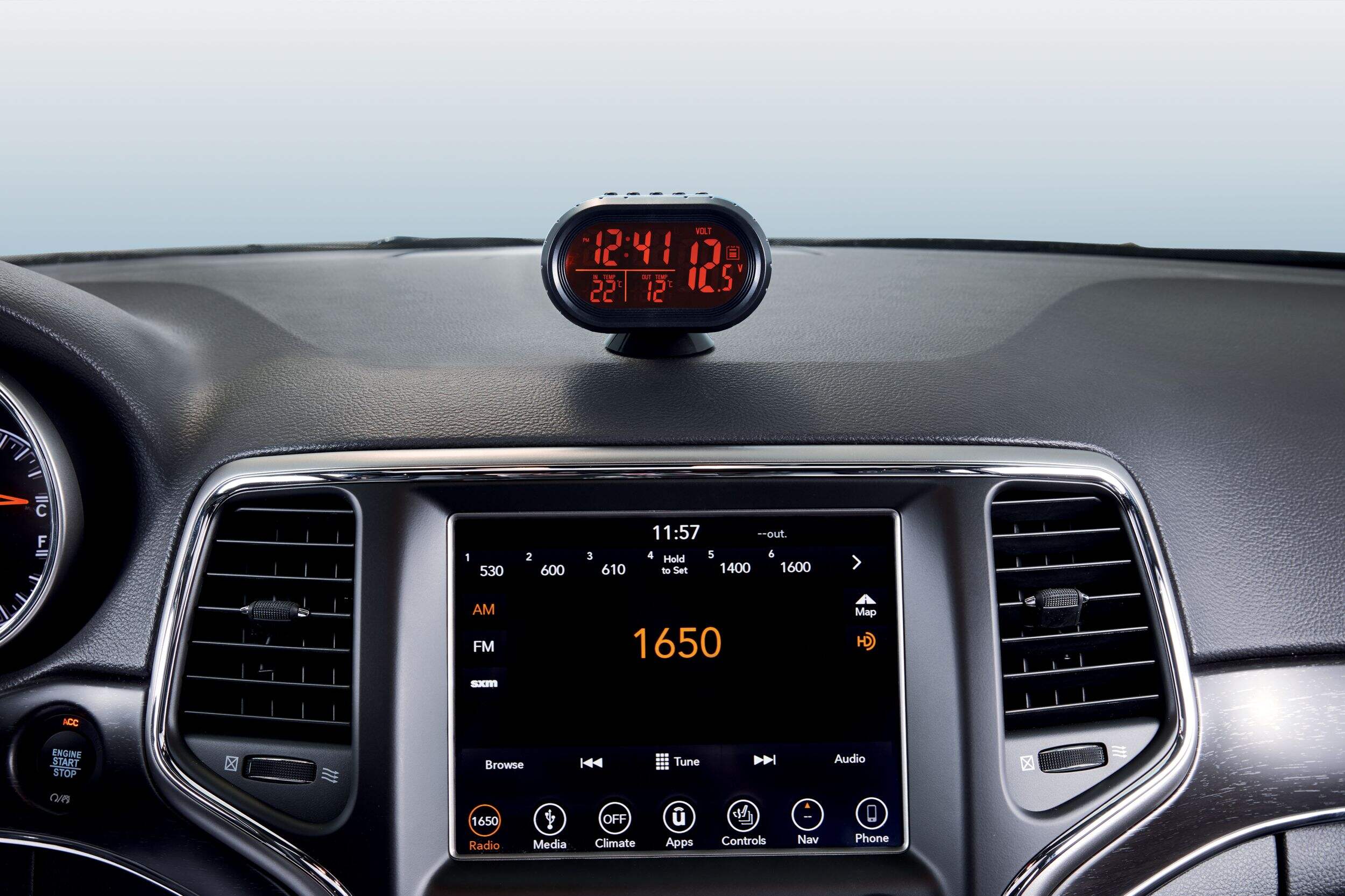 AutoTrends 12V Multi-function Clock Front_Elevated