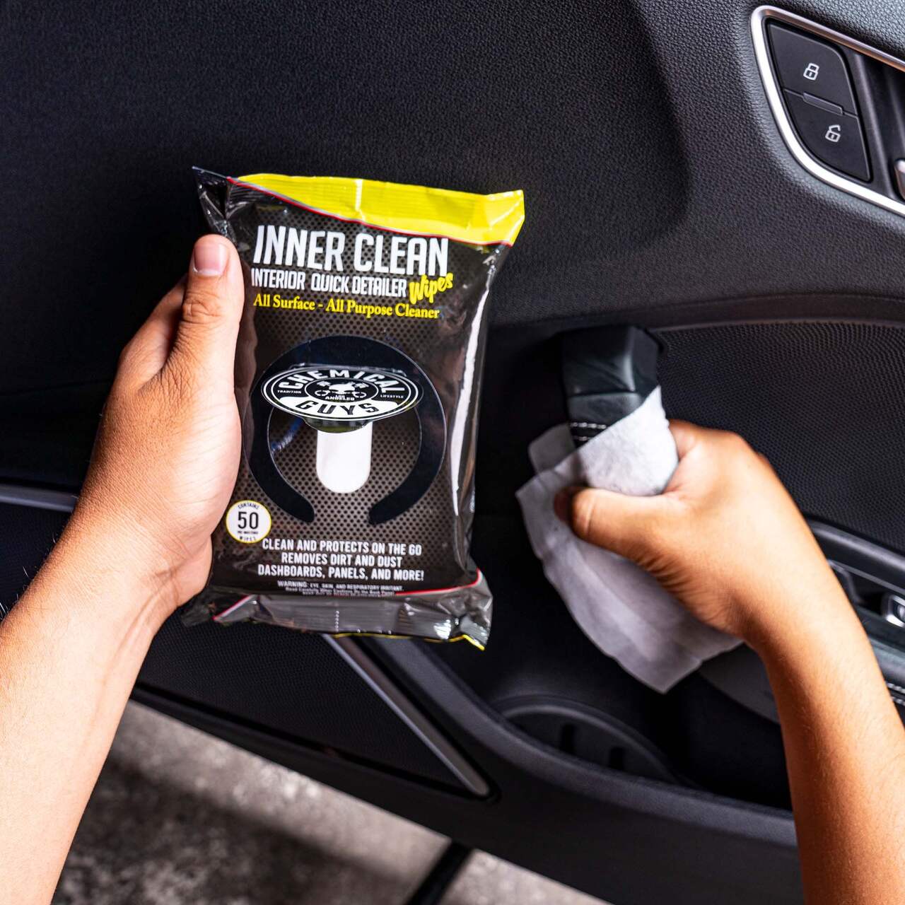 Chemical Guys Total Interior Cleaner Travel Protectant Car Cleaning Wipes  50pk