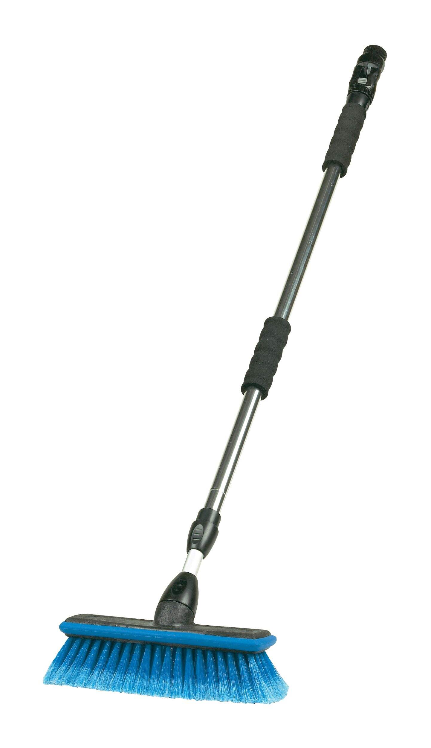 Auto Spa Flow-Through Wash Brush with 68-in Extendable Handle Front_Angled_Left
