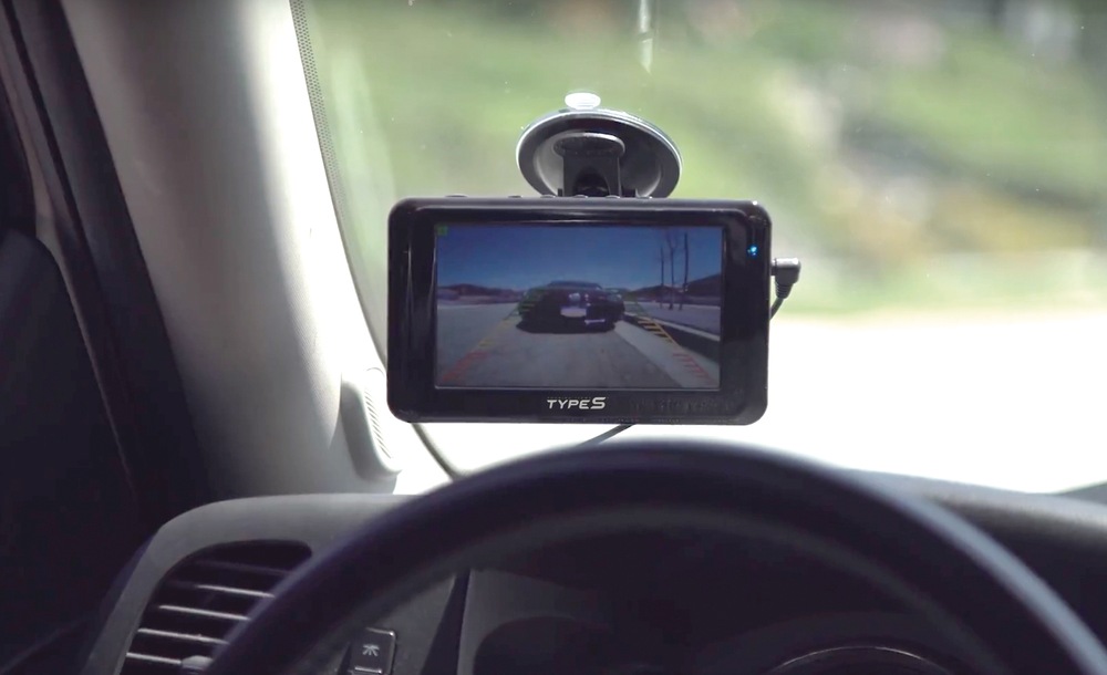 Type S Flex Mount Backup Camera with 5in Monitor Canadian Tire