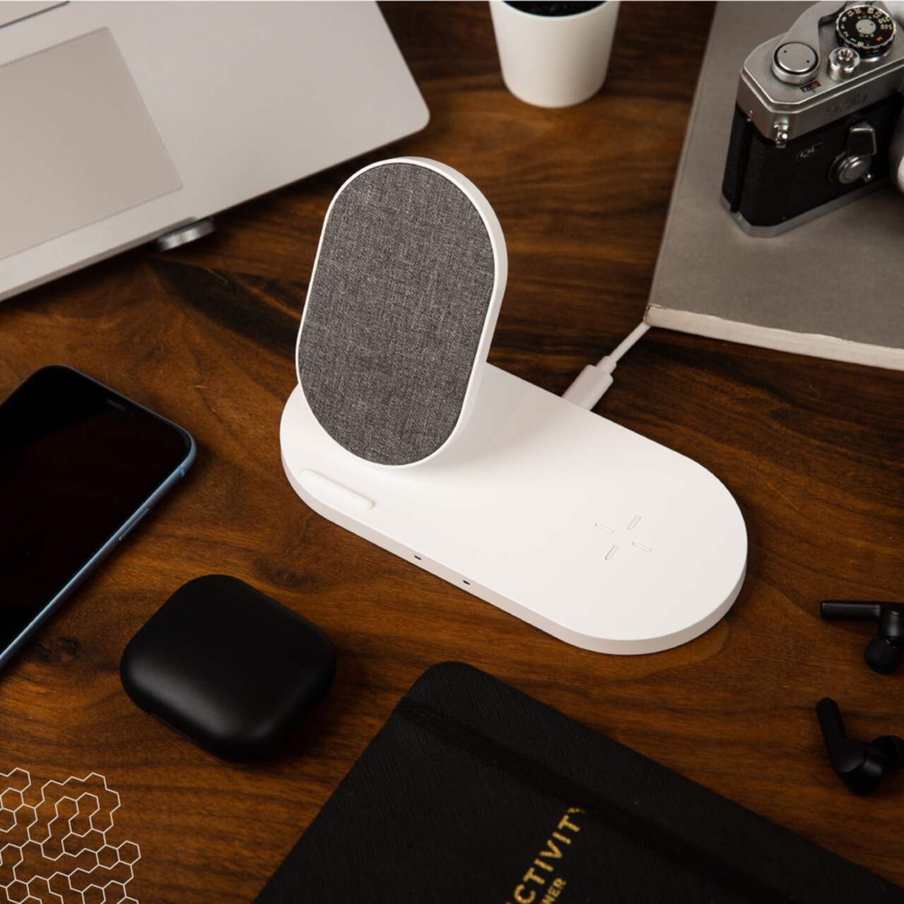 Bluehive Fabric Wierless Charging Pad, Compatible with Qi-Enabled