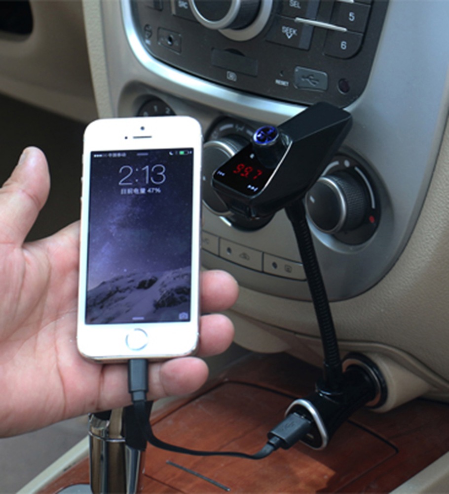 AutoTrends 12V Bluetooth Gooseneck FM Transmitter Canadian Tire