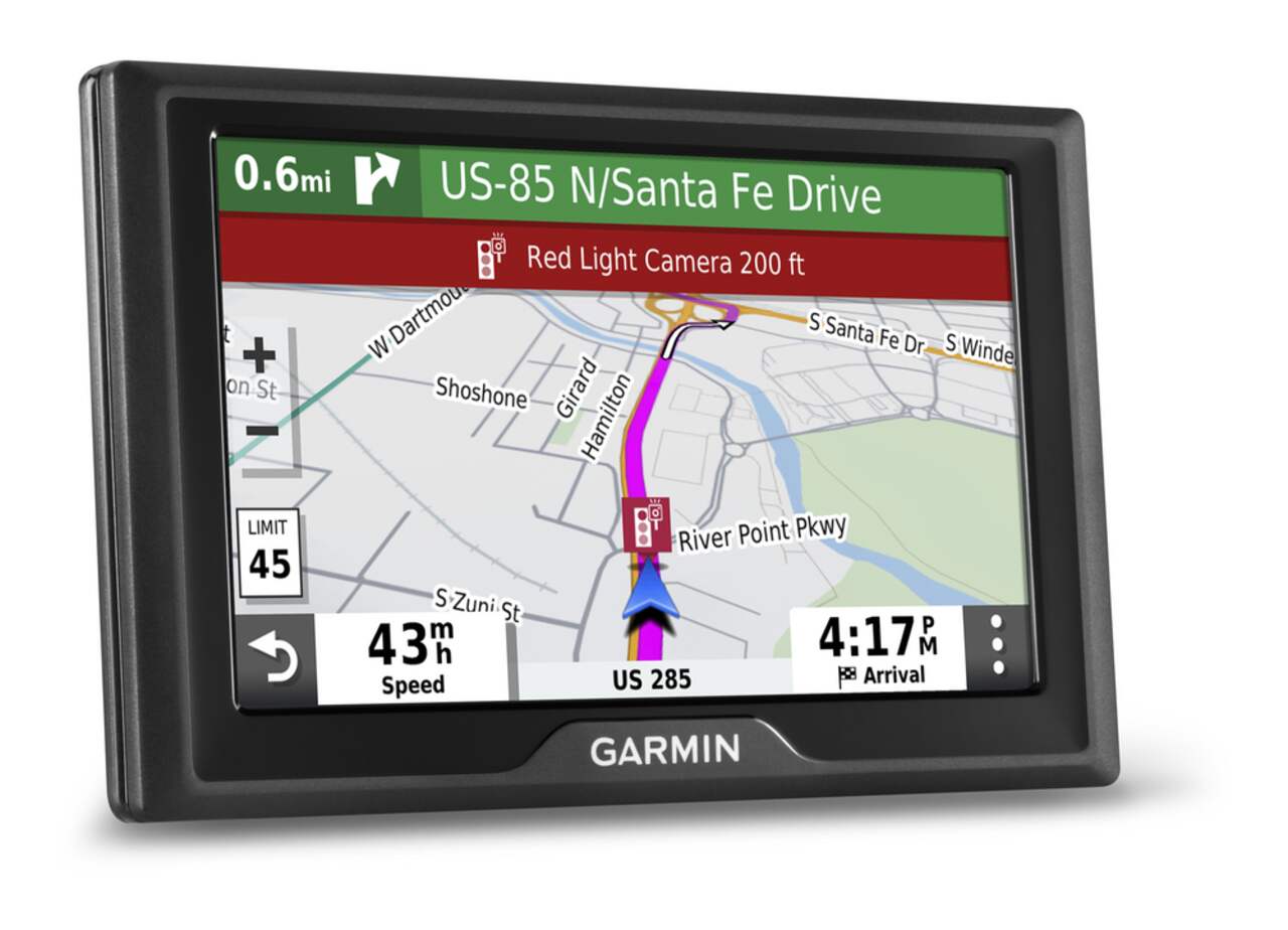 Garmin Drive 52 M GPS Car Navigator, with 5-in Display, Simple On-Screen  Menus and Easy-to-See Maps