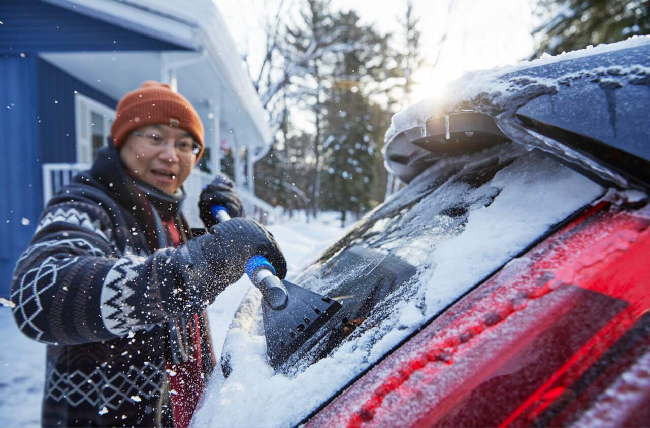 Grattoir à glace de voiture, brosse à neige de voiture de 84 cm