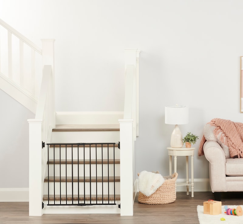 Regalo Top of Stairs Baby Gate, Black Canadian Tire