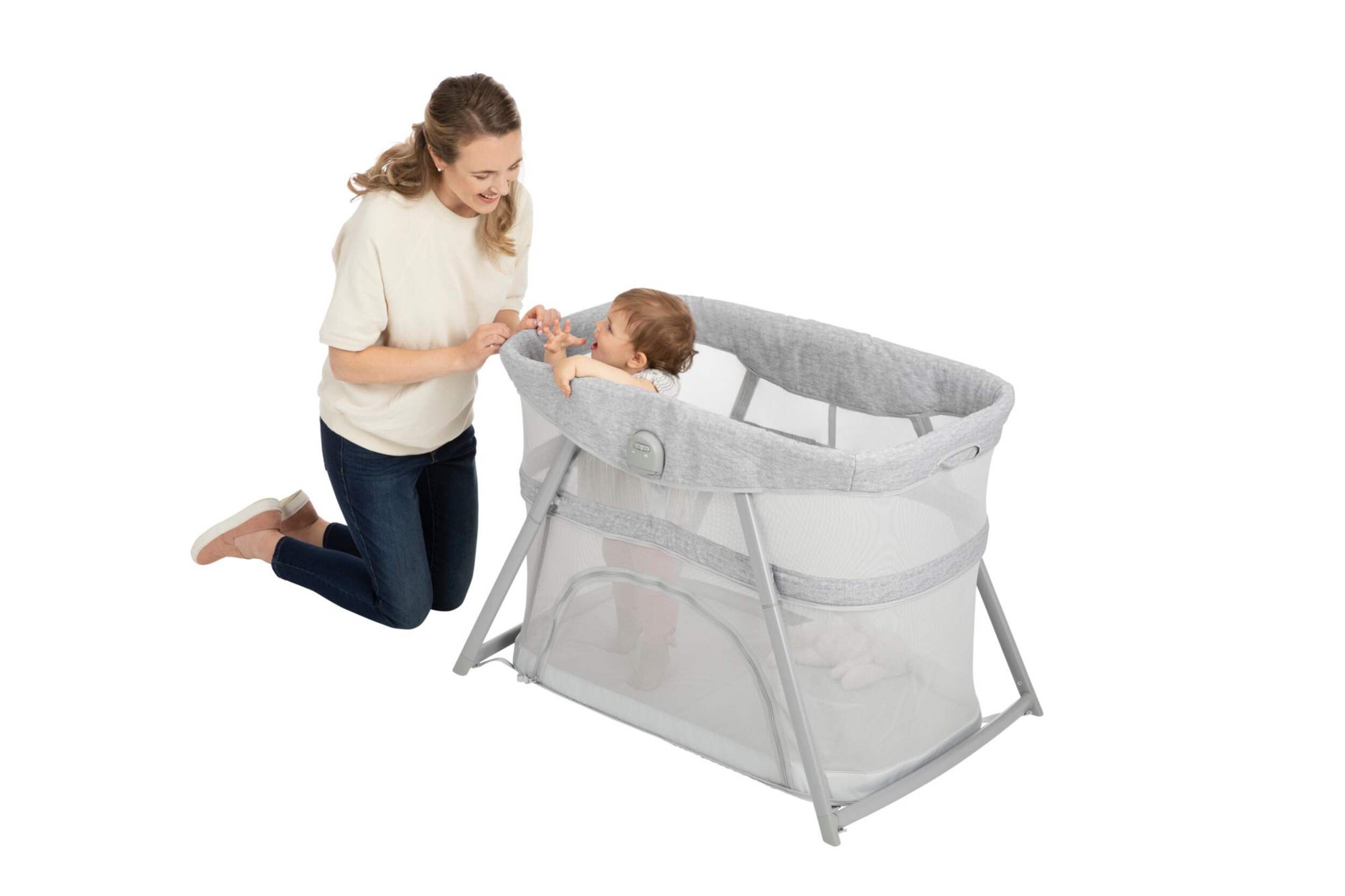 Graco DreamMore 3-in-1 Travel Bassinet Front_Three_Fourths_Angled_Left