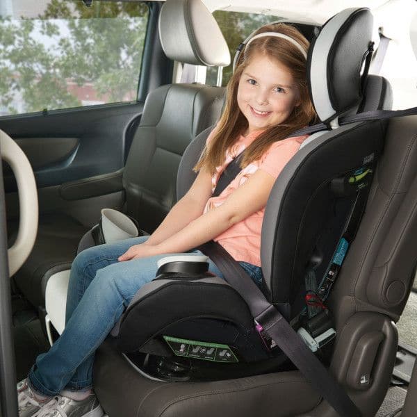 Evenflo everystage dlx hotsell convertible car seat