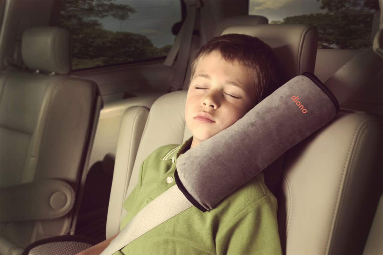 Diono seat belt sales pillow