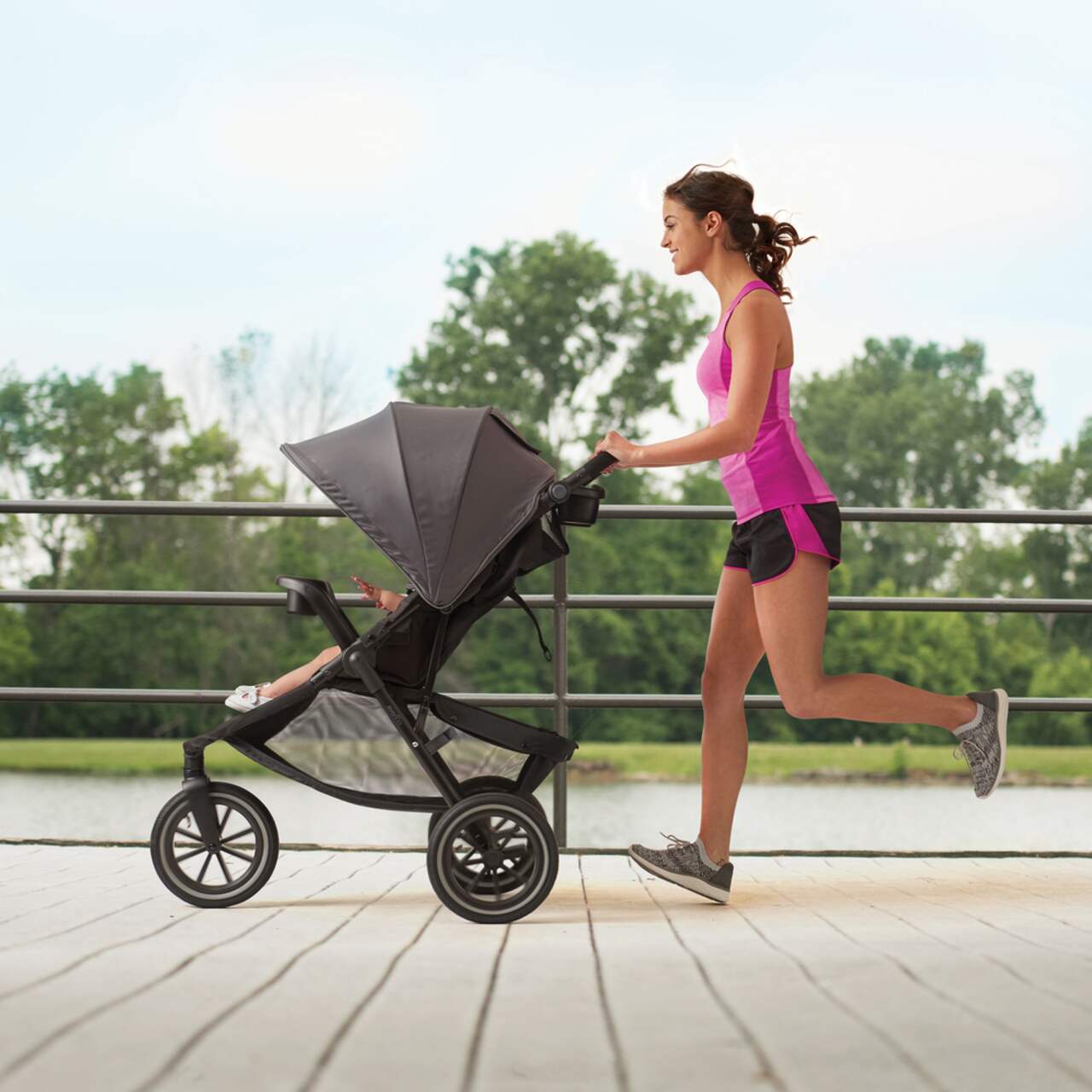 Evenflo folio outlet travel system