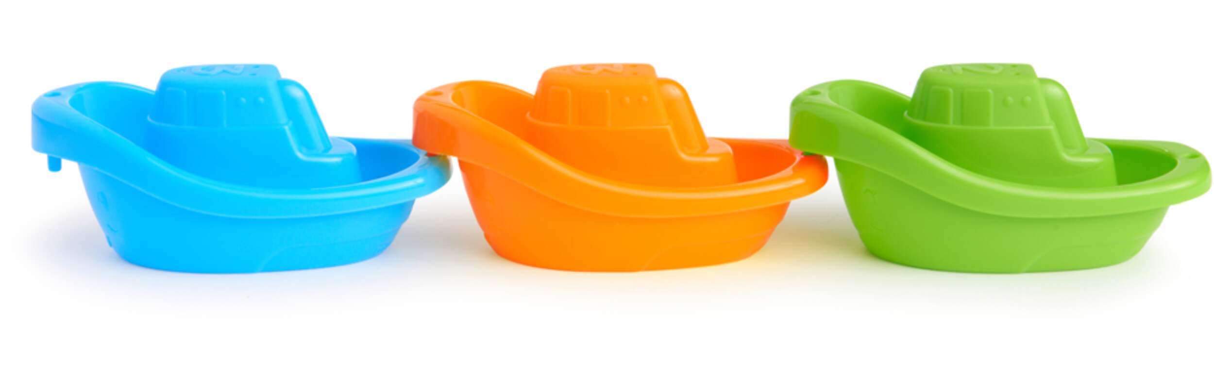Munchkin Little Boat Train Bath Toys Front_Flat