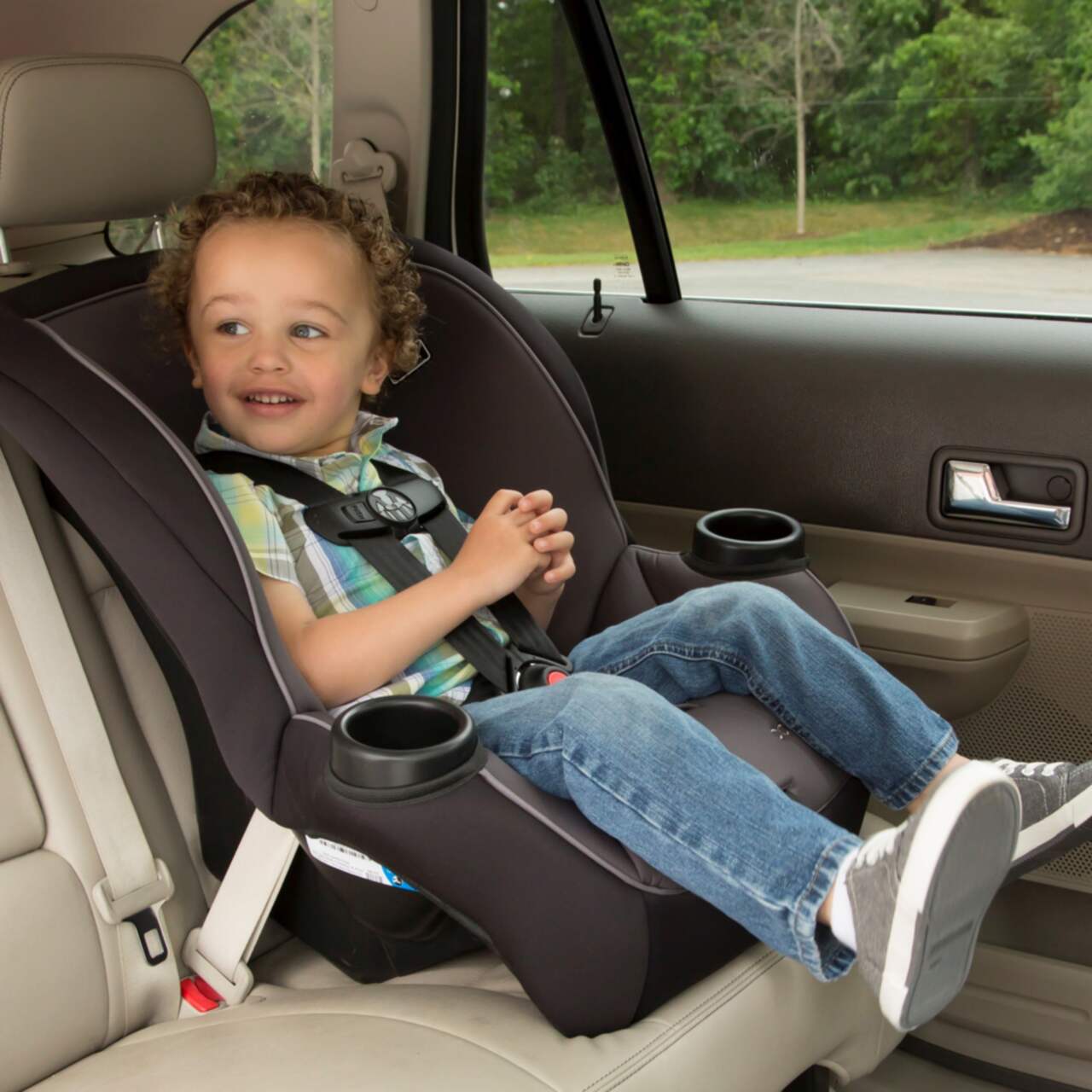Cosco apt 50 hot sale convertible car seat manual