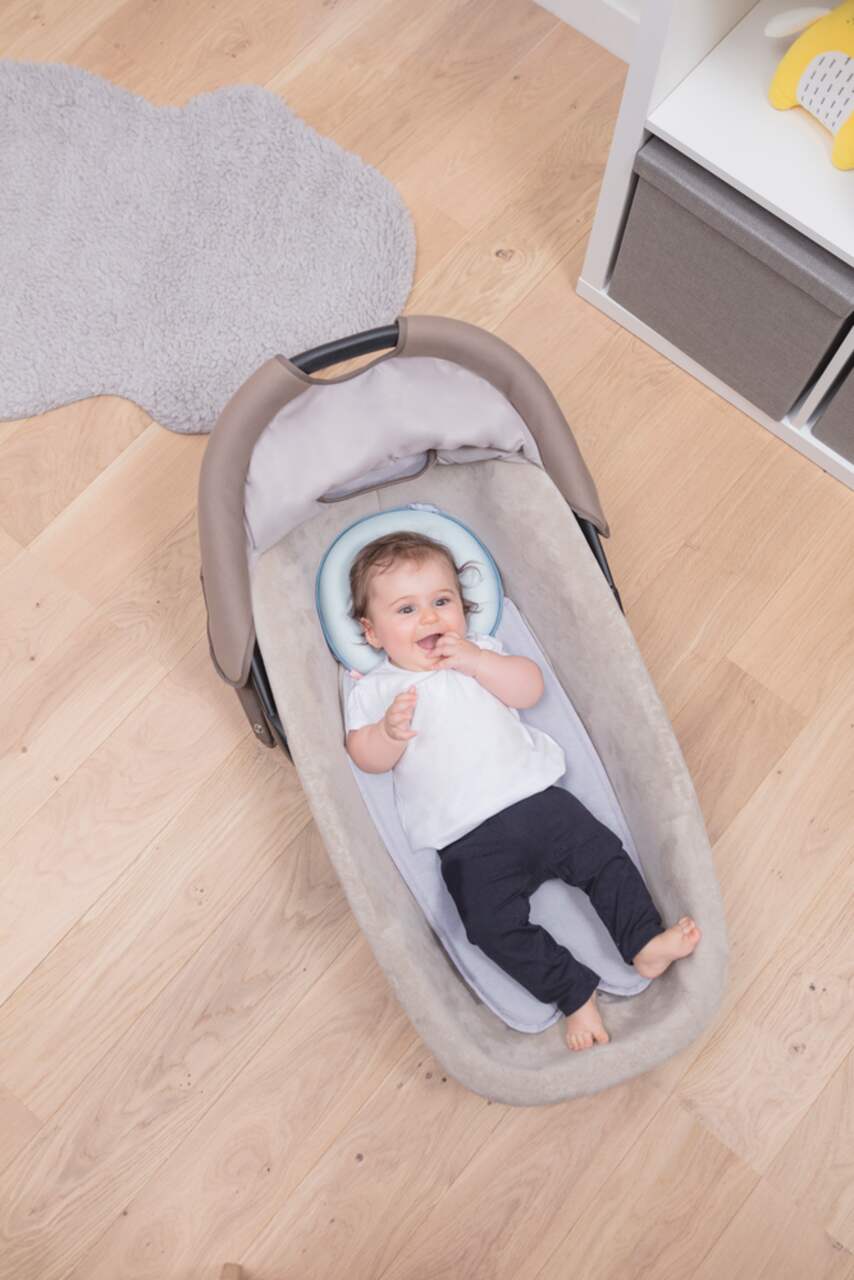 Baby side sleeper pillow top