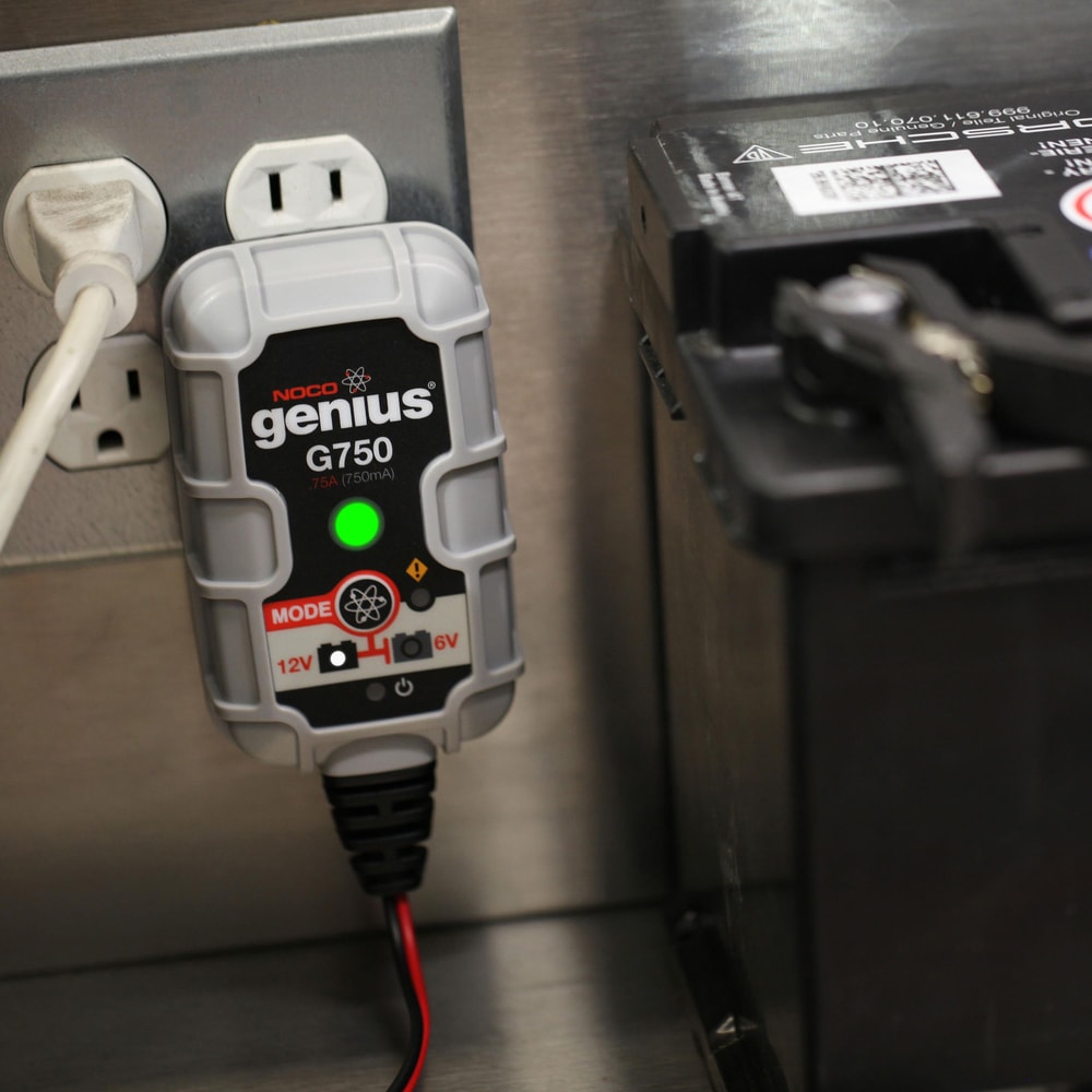 NOCO Genius G750 Smart Battery Charger Canadian Tire
