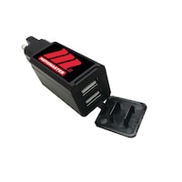 Port USB double MotoMaster avec débranchement rapide SAE Front_Three_Fourths_Angled_Right