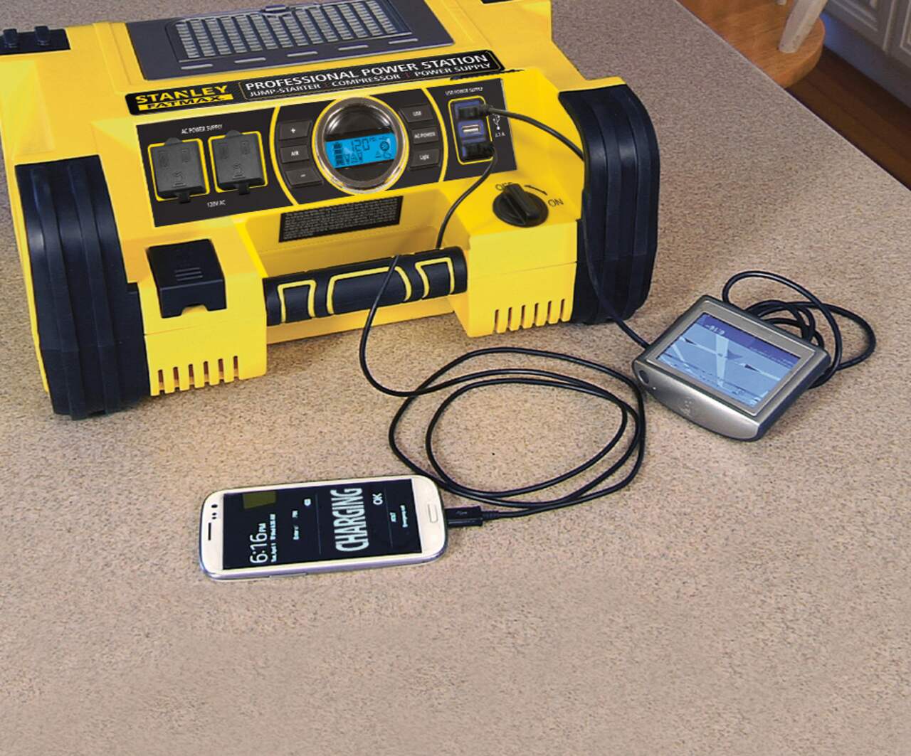 Stanley fatmax top portable power station