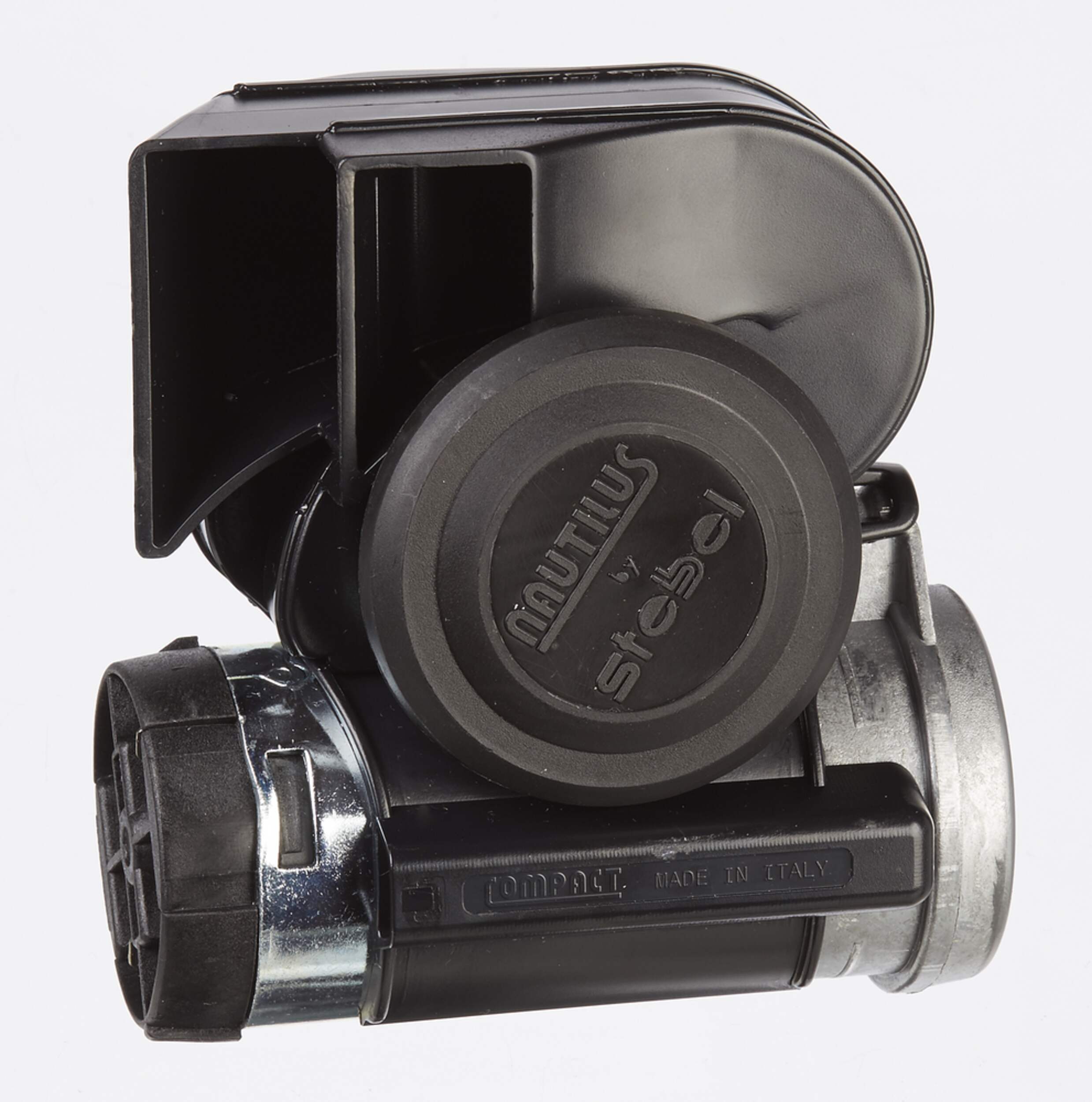 Ultimate Blast Horn Front_Angled_Right