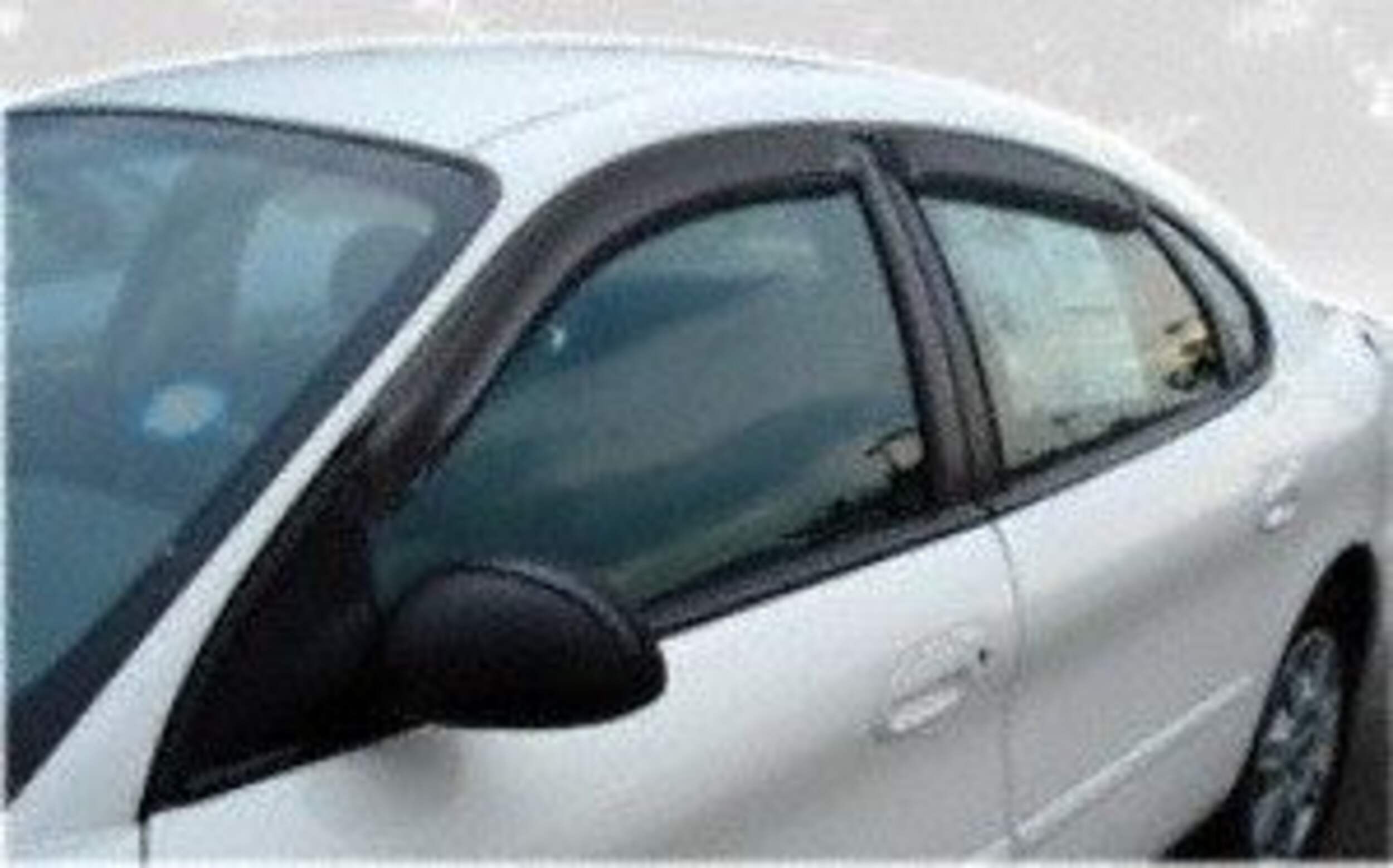 94847 DÉFL VITR FUM4