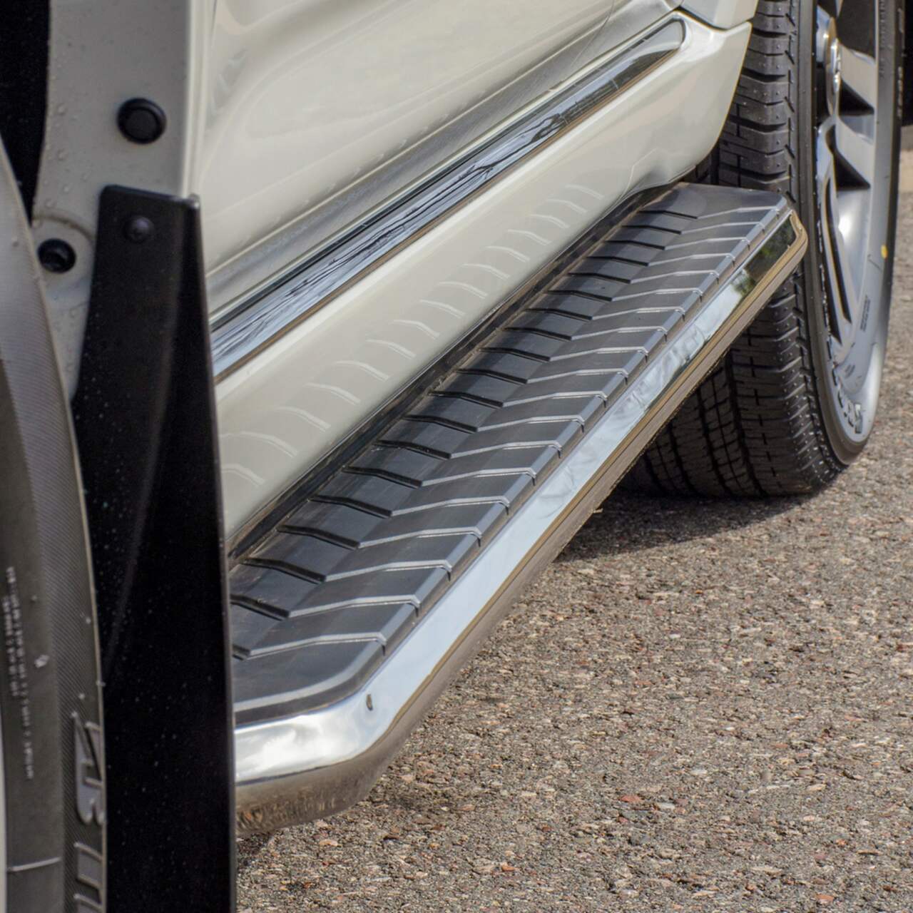 Running boards canadian outlet tire
