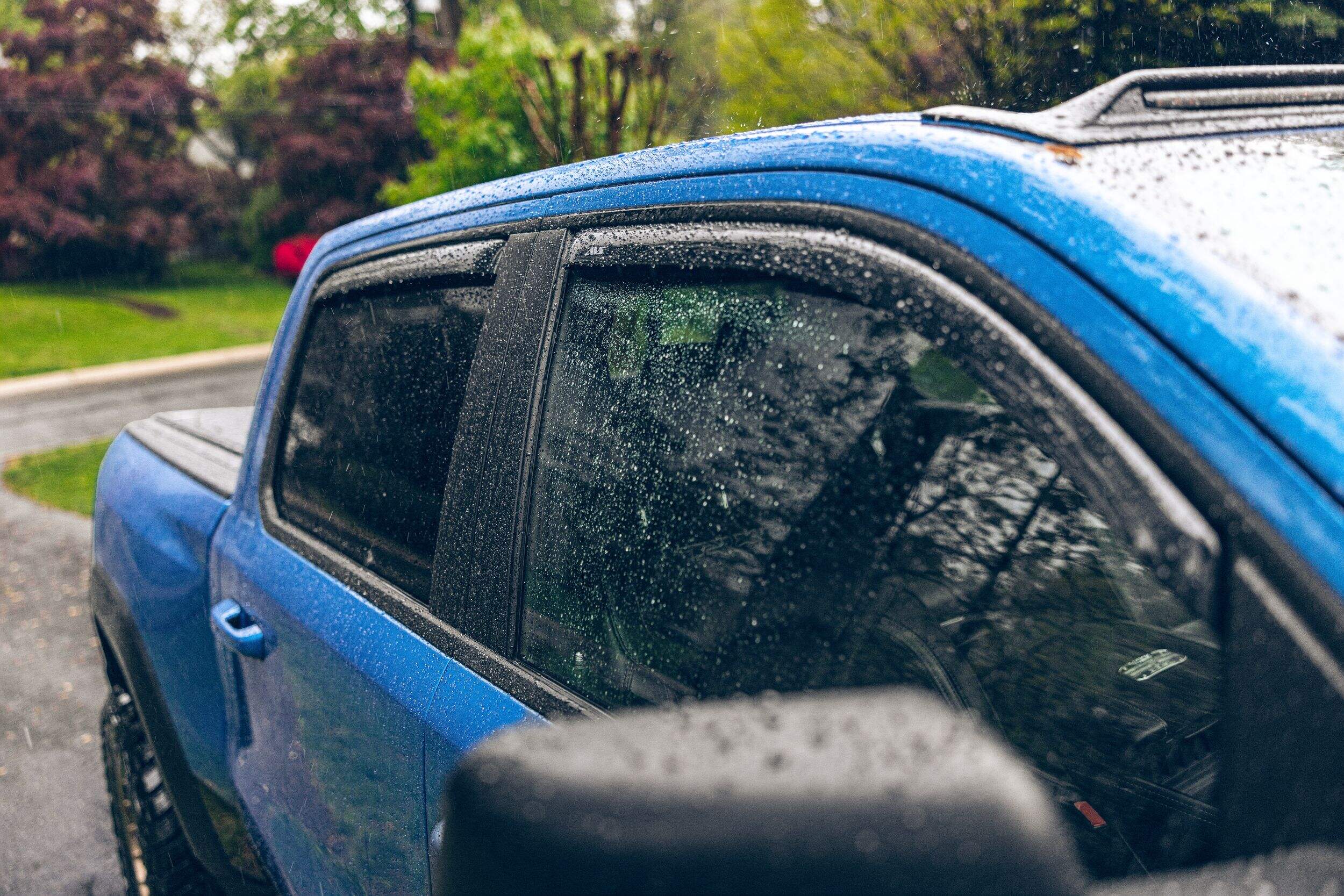 Lund 194268 AVS InChannel Vent Visors, 4pc Canadian Tire