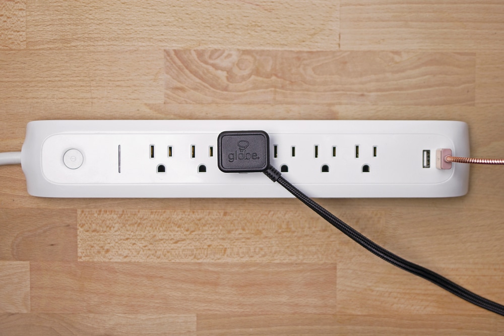 NOMA 6Outlet and 2 USB Port Power Bar with Surge Protector, 4ft Cord