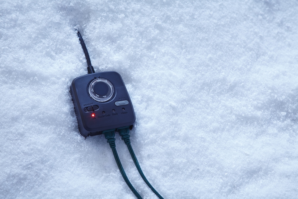 NOMA Outdoor Holiday Light Timer, 4 Light Settings, 3 Grounded Outlets