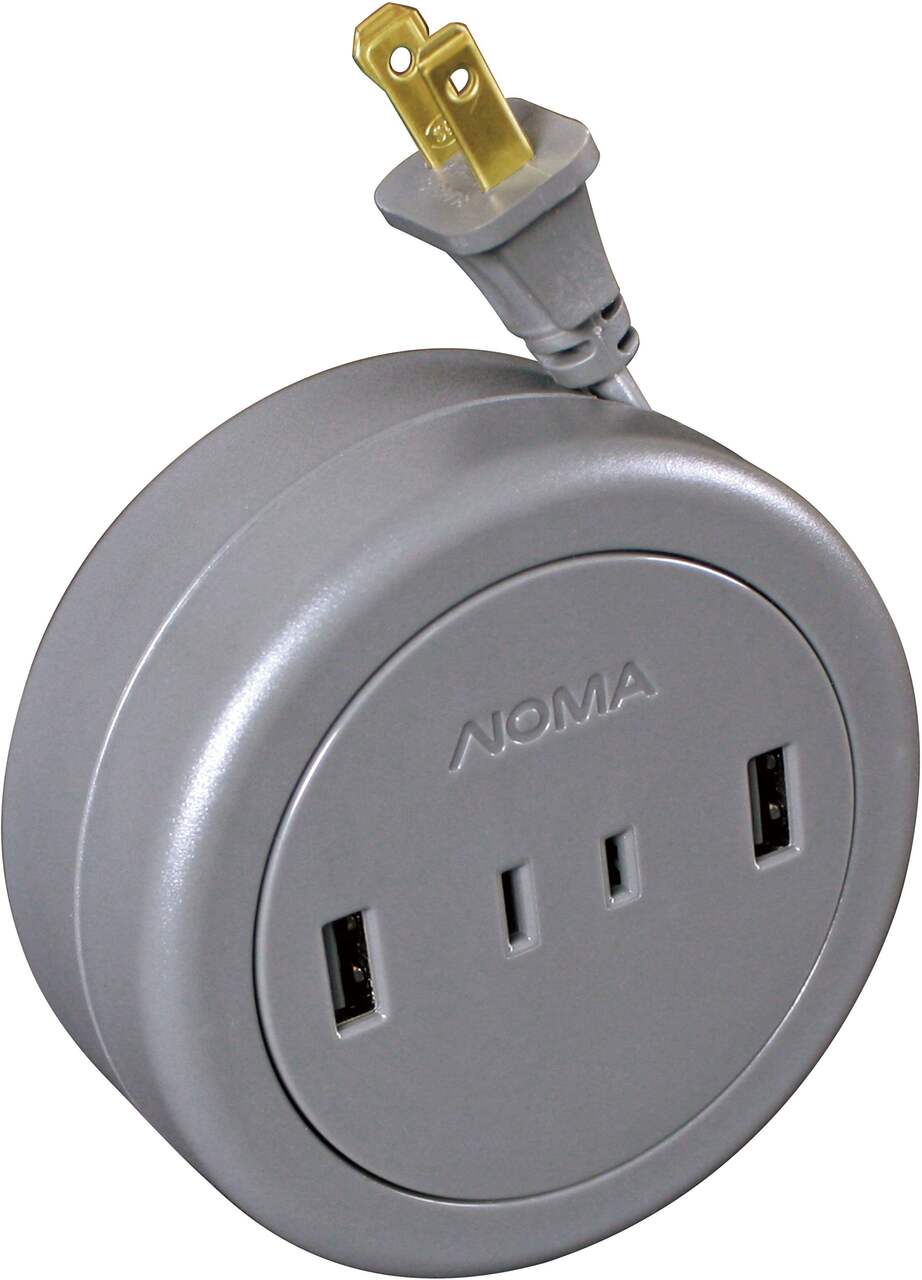 NOMA 1-Outlet and 2 USB Travel Extension Cord, 5-ft Retractable Plug, Green
