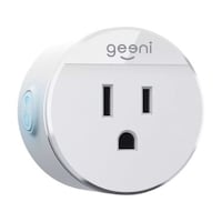 Geeni Spot Smart Wi-Fi Outlet Plug, Compatible with Alexa and Google Assistant Front_Three_Fourths_Angled_Right