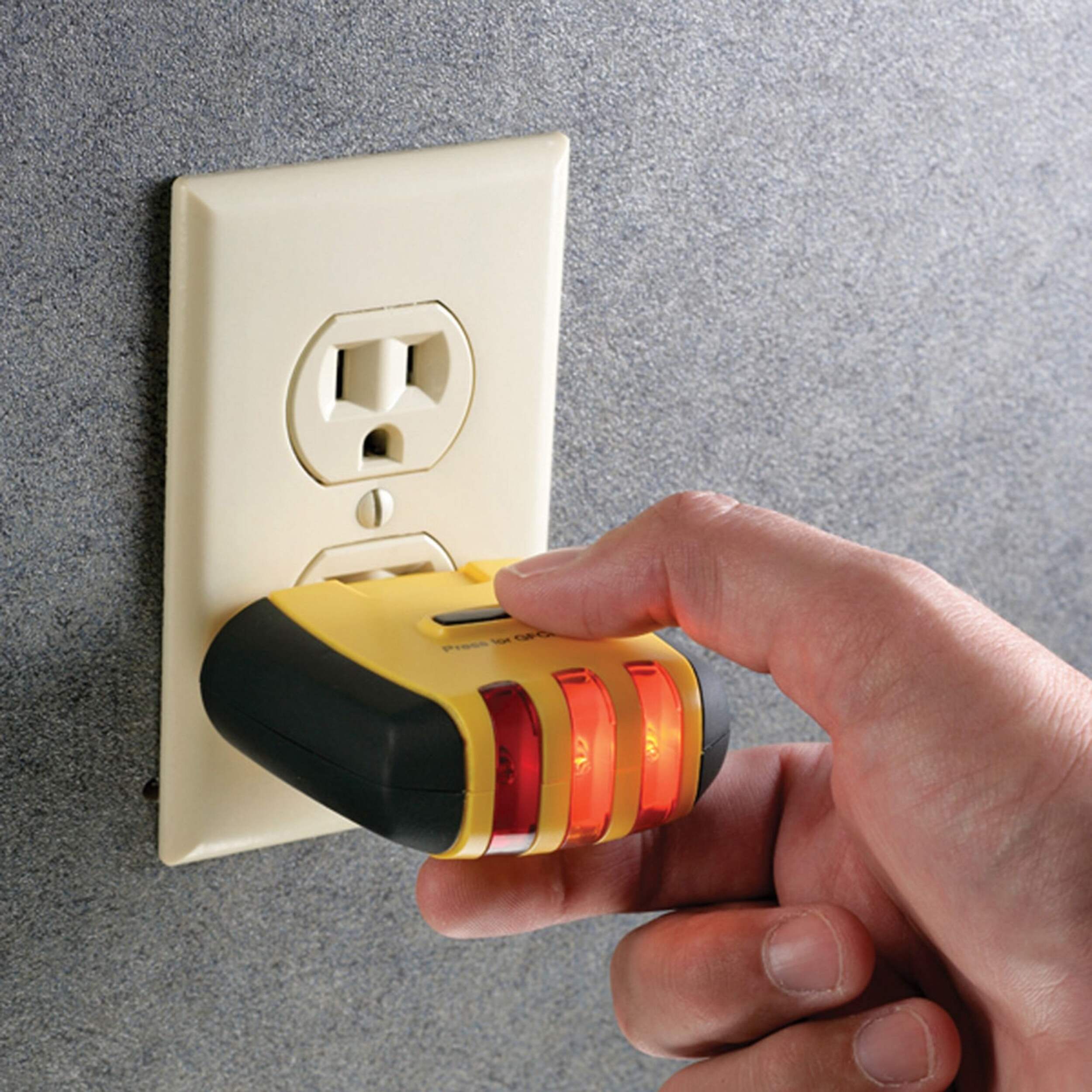 Sperry CS61200 Circuit Tracker Circuit Breaker Finder and GFCI Tester