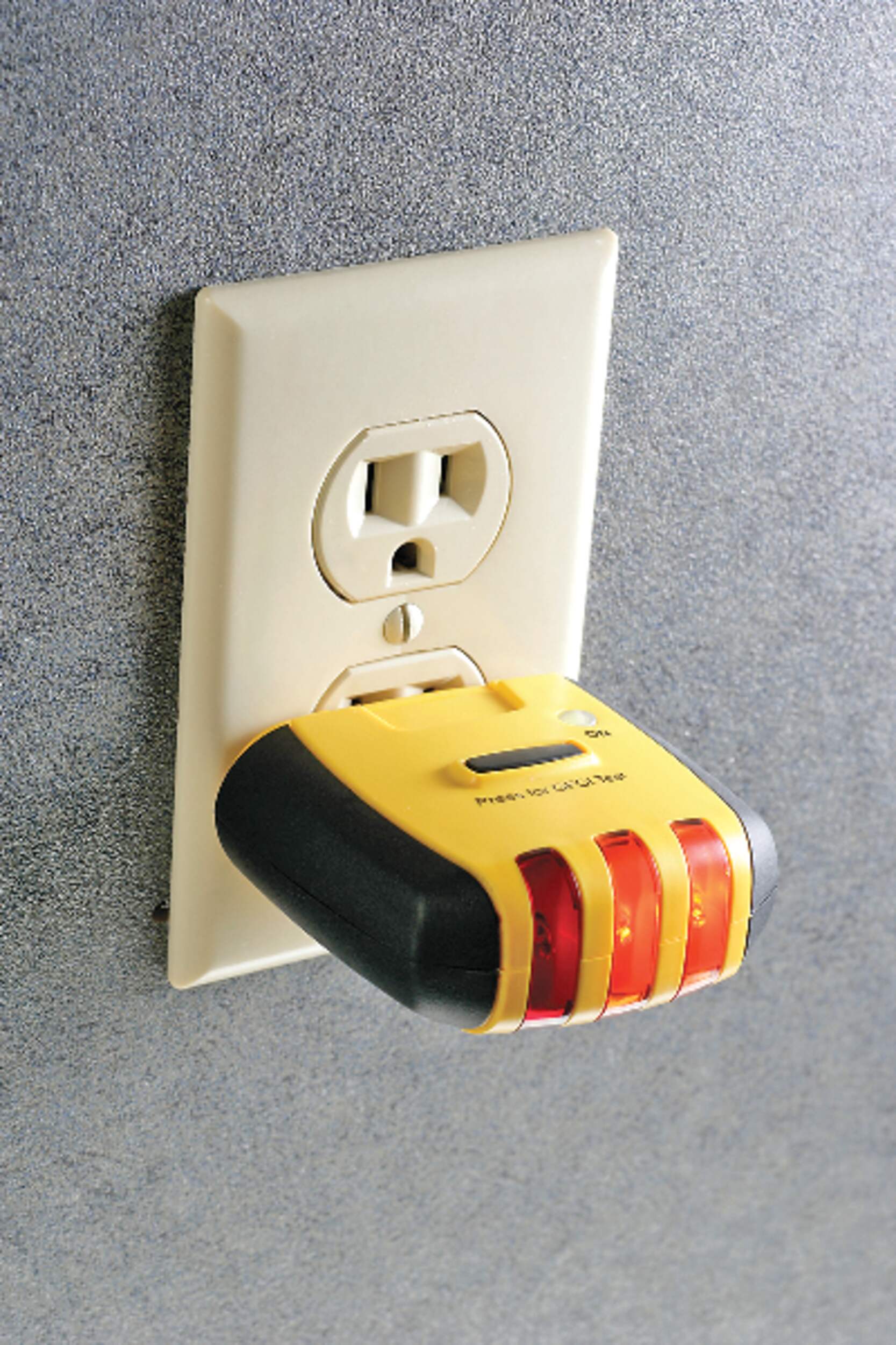 Sperry CS61200 Circuit Tracker Circuit Breaker Finder and GFCI Tester