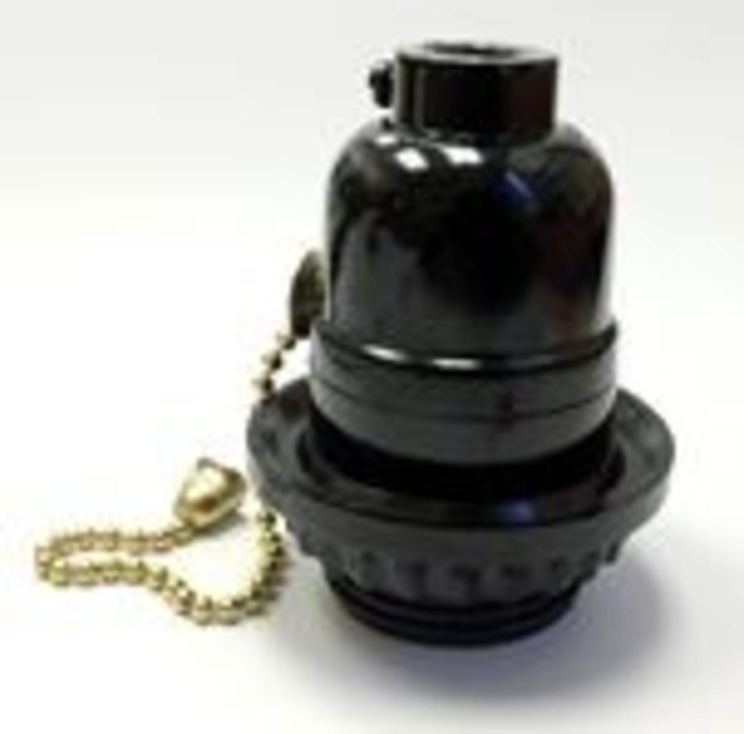 Atron Electro Industries LA1155 Phenolic Socket with Pull Chain and Ring, 600W, 250V, Black Front_Elevated