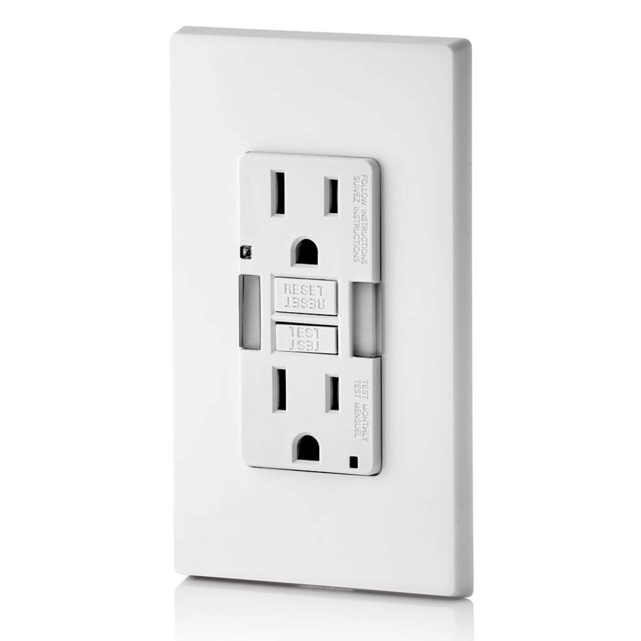 Leviton GFNL1-772 Tamper-Resistant GFCI Receptacle/Outlet with LED Night  Guide Light and Wall Plate, White