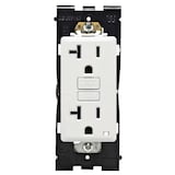 Prise inviolable DFT Leviton RGF20-792 Renu, 20 A, 125 V, fil à mise à la terre automatique, blanc, plaque murale non incluse Front_Flat