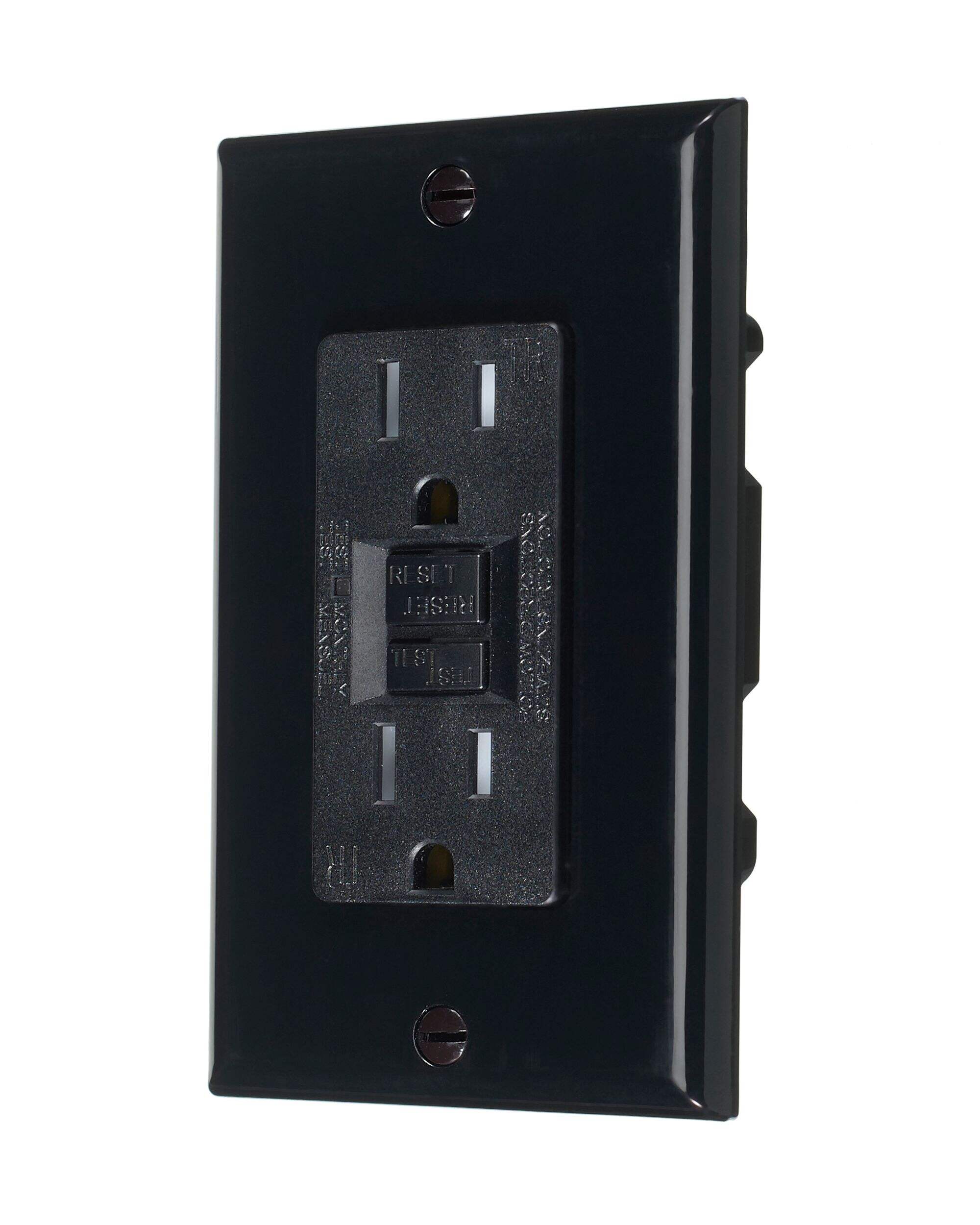 Vista GFCI Outlet, 15A, 125V, Black Front_Angled_Left