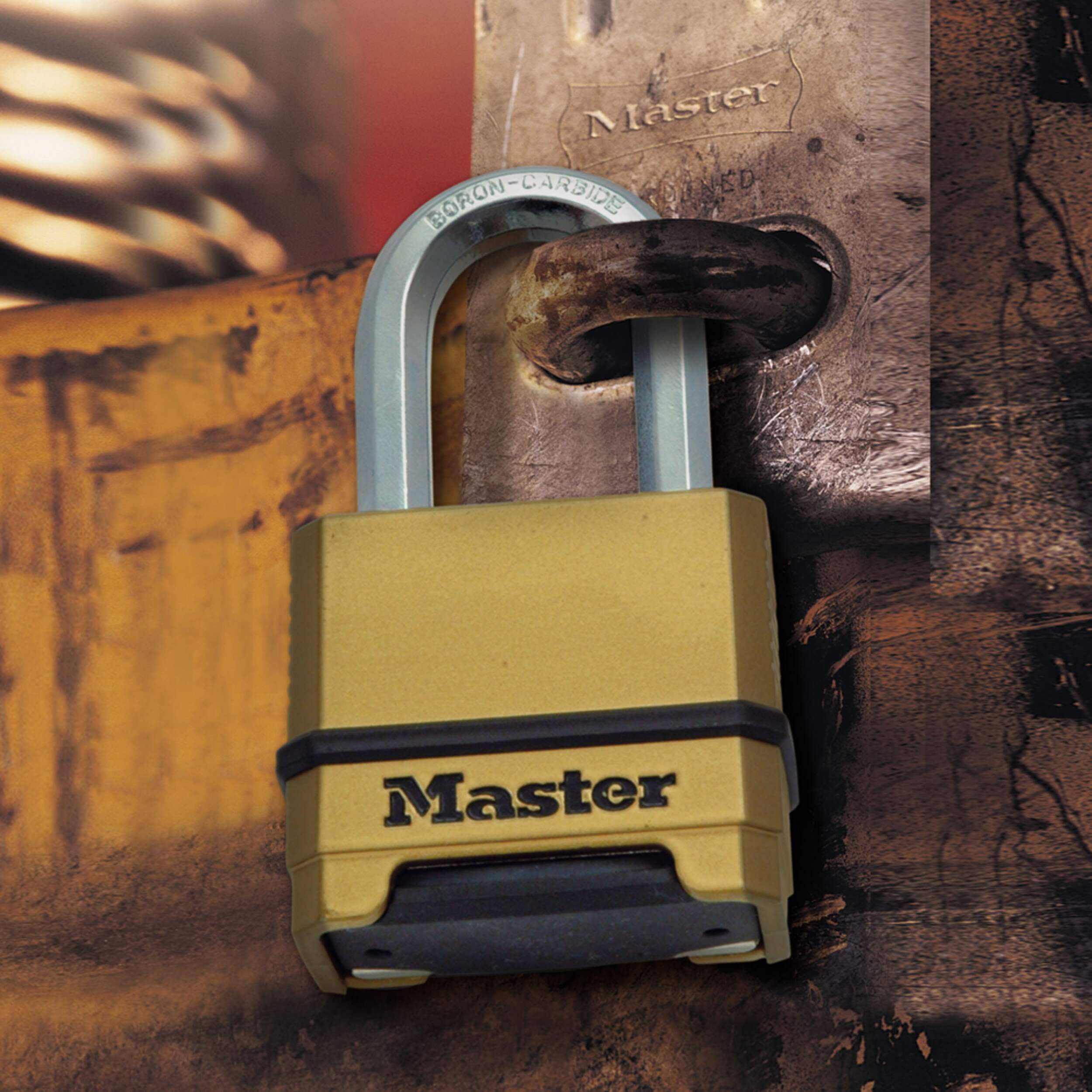 Master Lock 51mmWide Resettable Combination Magnum Padlock with 38mm