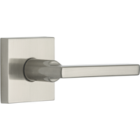 Serrure de porte de couloir à levier Weiser Halifax, nickel satiné Front_Angled_Right