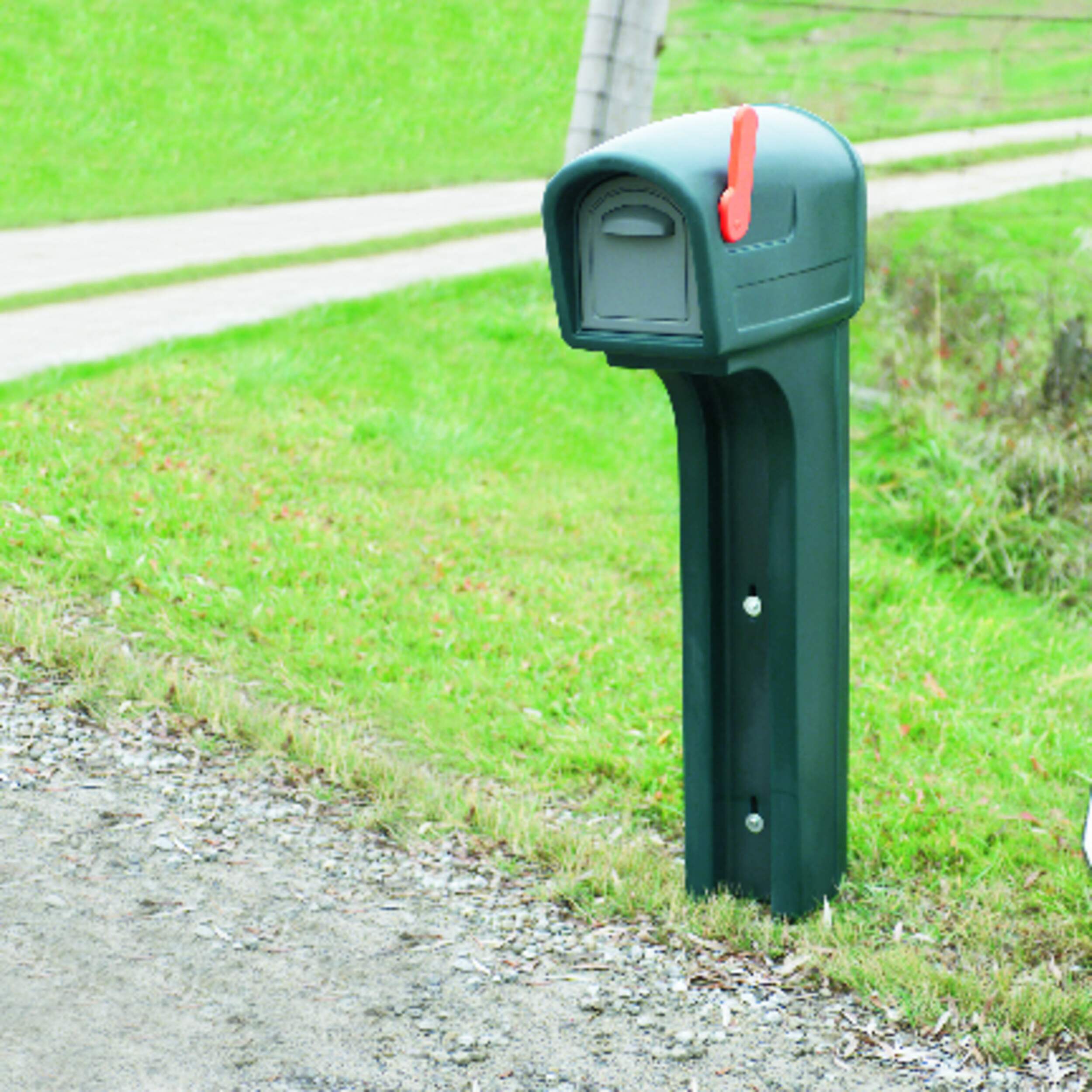 MailMaster Standard Weatherproof PostMount Rural Mailbox, Spruce Green