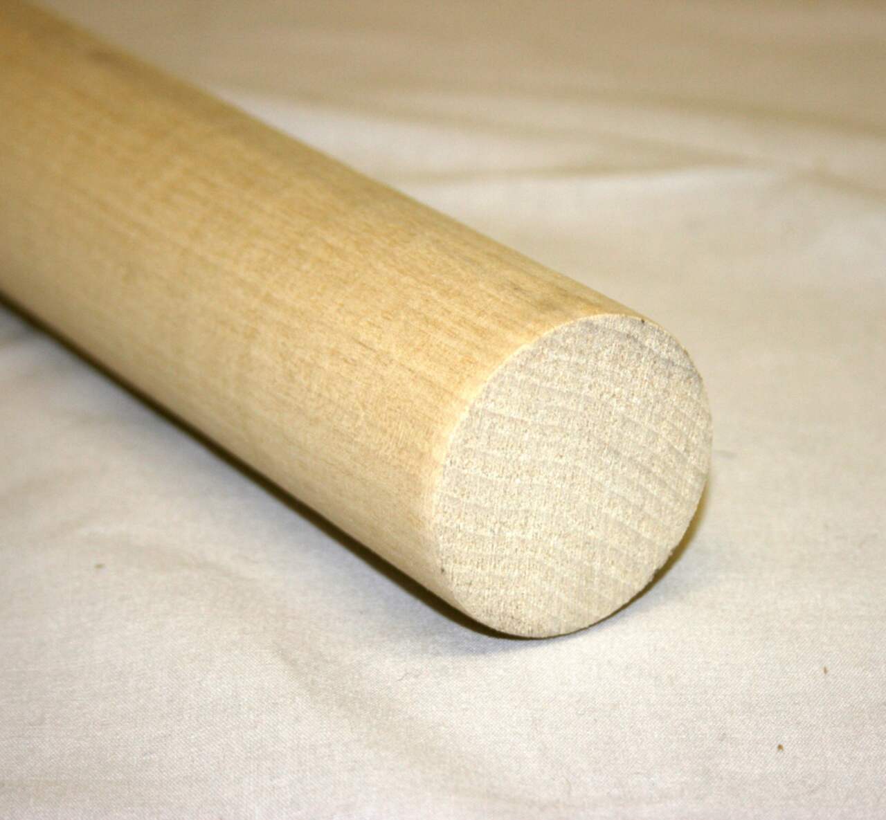 Wooden Dowel Rods Wood Sticks, 12x0.59 Round Wooden Dowels Rod, Pack of 15