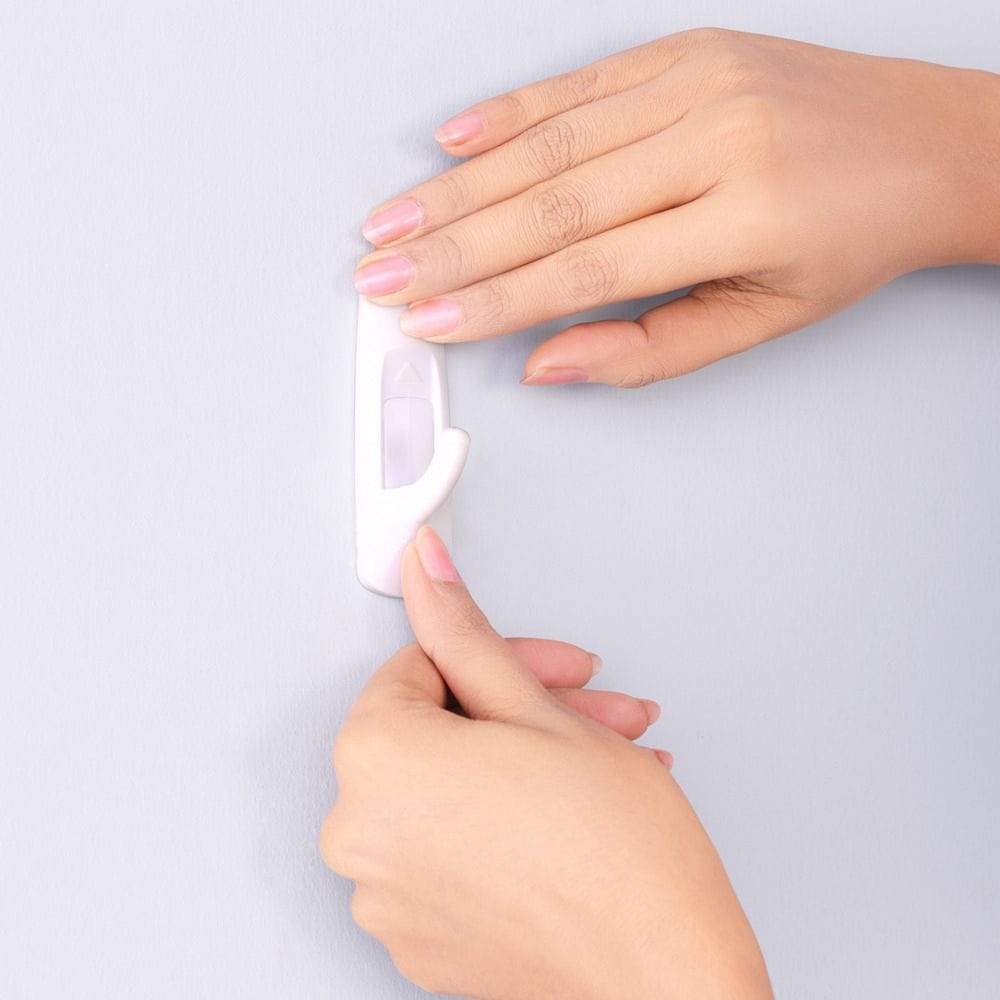 Command Medium Hooks Mega Pack with Adhesive Strips, White, 3-lbs, 20 Hooks/Pack Front_Angled_Right