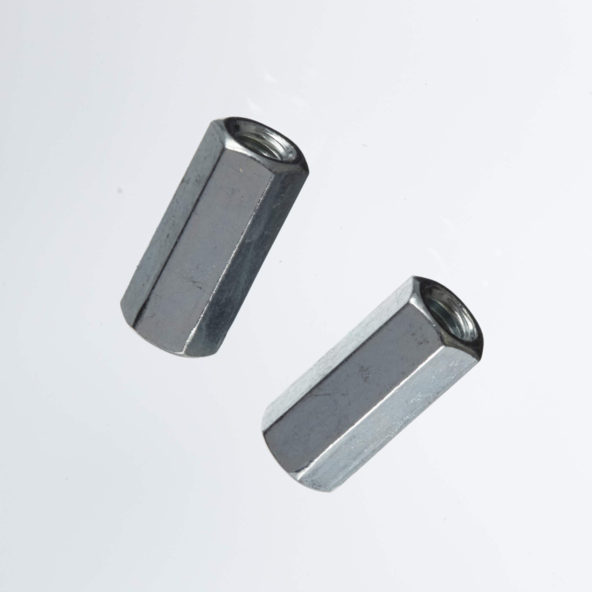 ECROU RACCORD 10-24