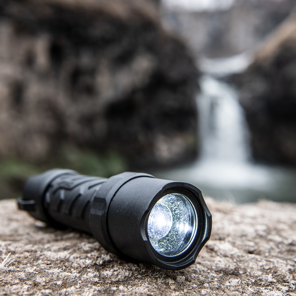 Coast PS400 375 Lumens Durable Stainless Steel LED Handheld Flashlight