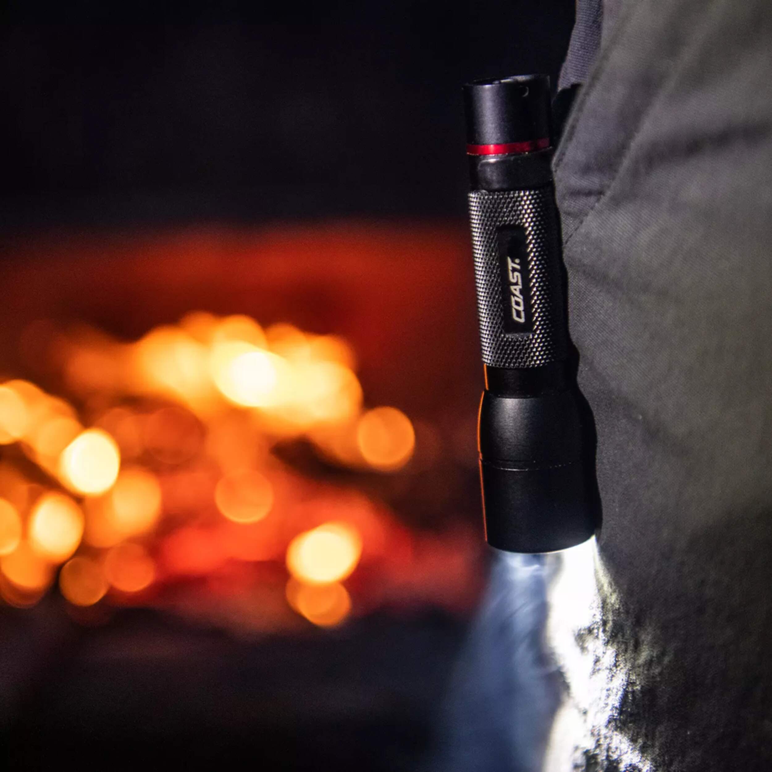 Coast HX5 130 Lumens Battery Compatible and Rechargeable Pocket