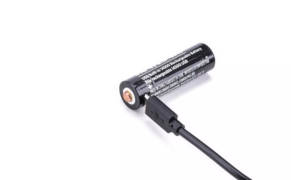 MAXIMUM 600 Lumens Waterproof Rechargeable LED Handheld Flashlight