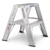 Chevalet / chevalet de sciage en aluminium Mastercraft, catégorie 2, certifié CSA, 225 lb, 22 po Front_Three_Fourths_Angled_Right